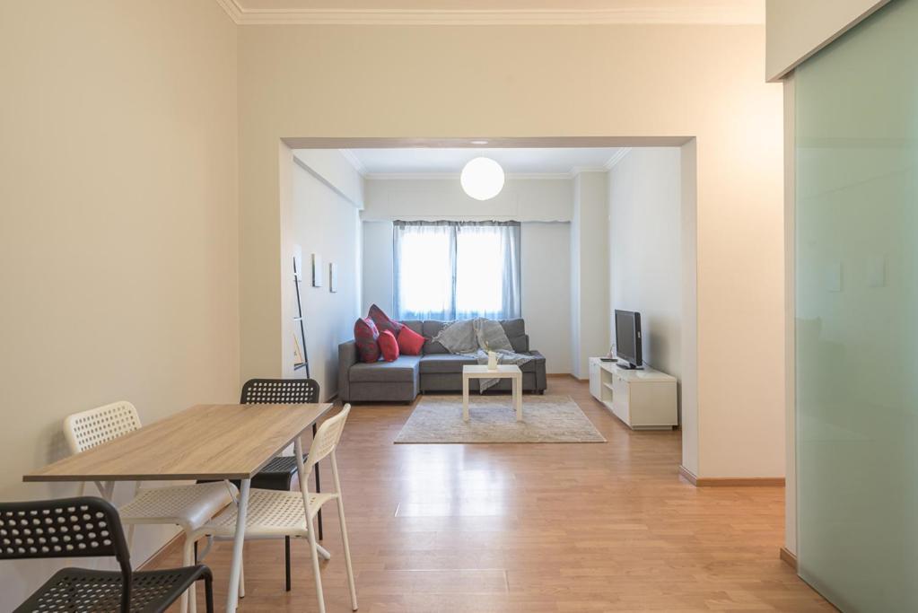 Pame Rentals - Entire Apartment With Free Parking Atenas Exterior foto